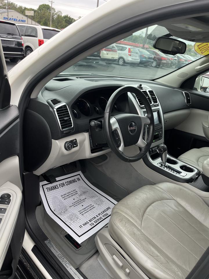 GMC Acadia AWD 4dr SLT2 2011