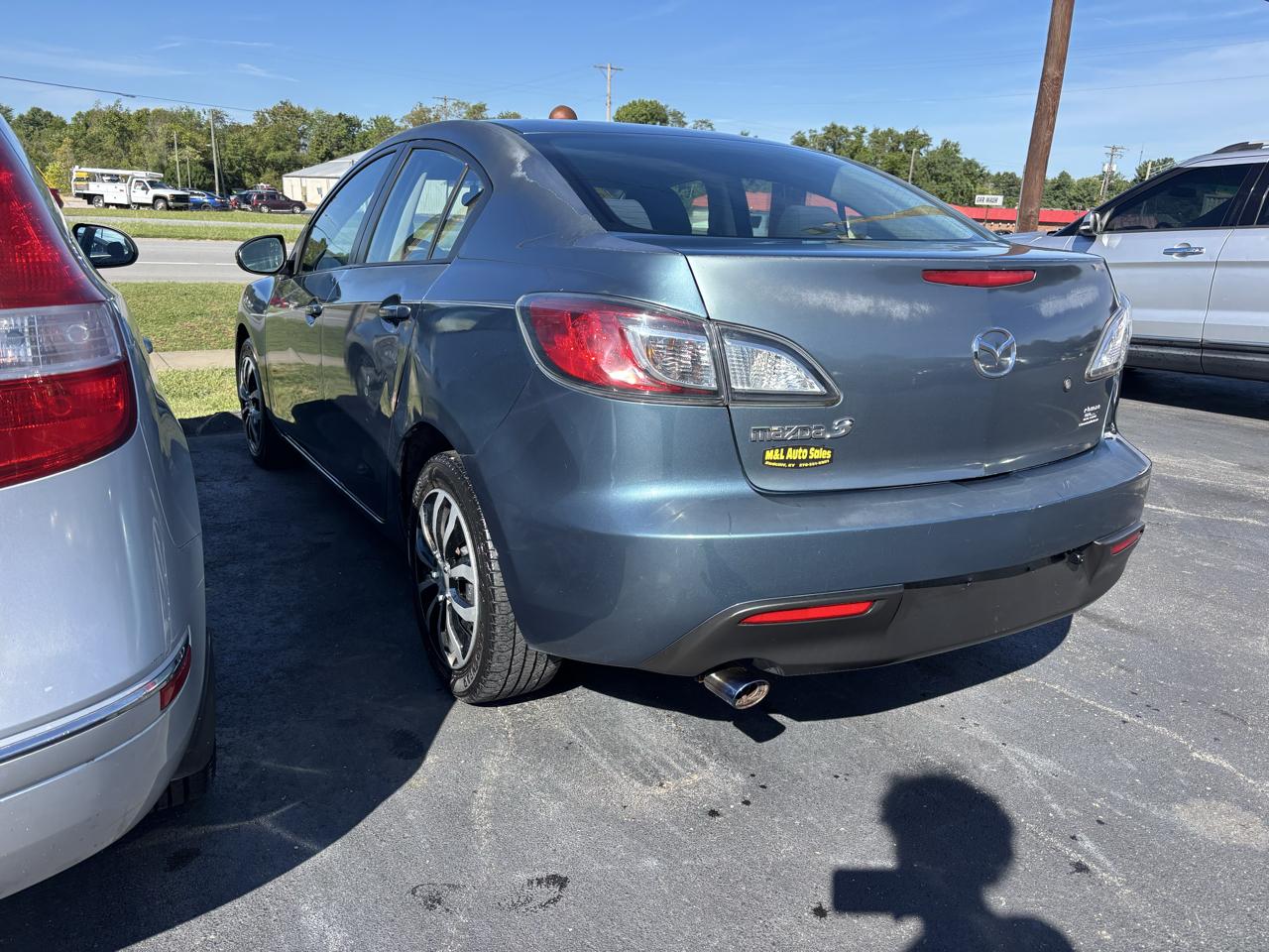 Mazda MAZDA3 4dr Sdn Auto i Sport 2011