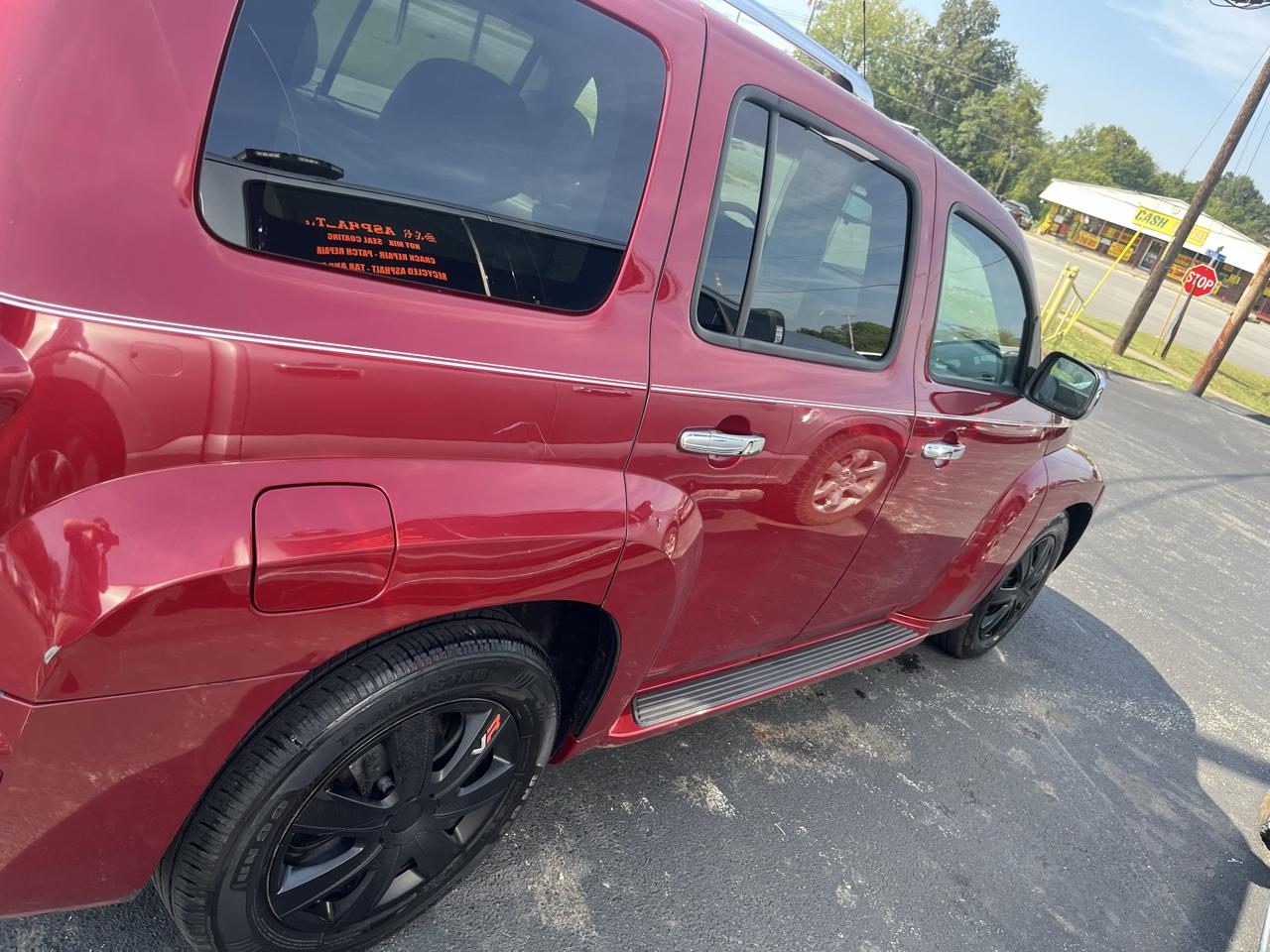 Chevrolet HHR FWD 4dr LT w/1LT 2011