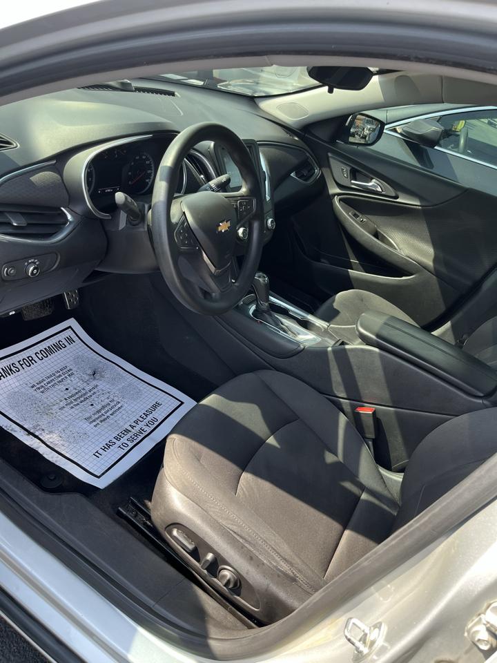 Chevrolet Malibu 4dr Sdn LT w/1LT 2016