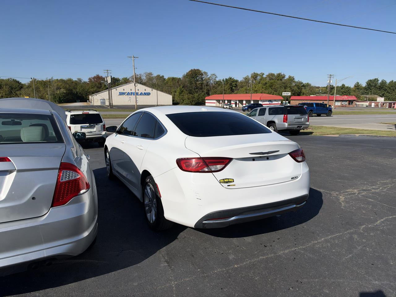 Chrysler 200 4dr Sdn Limited FWD 2015