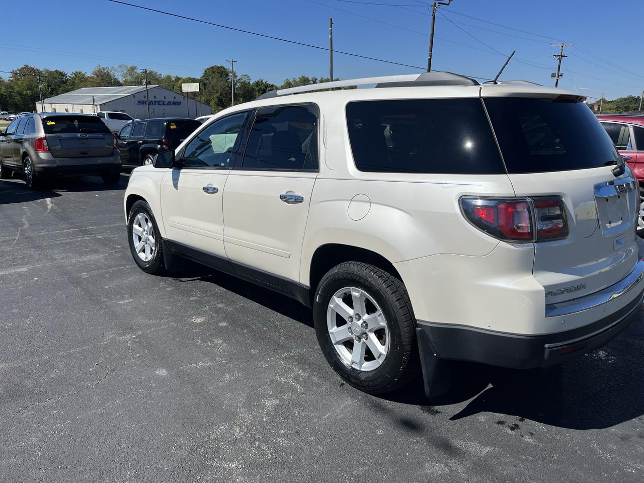 GMC Acadia AWD 4dr SLE w/SLE-2 2015