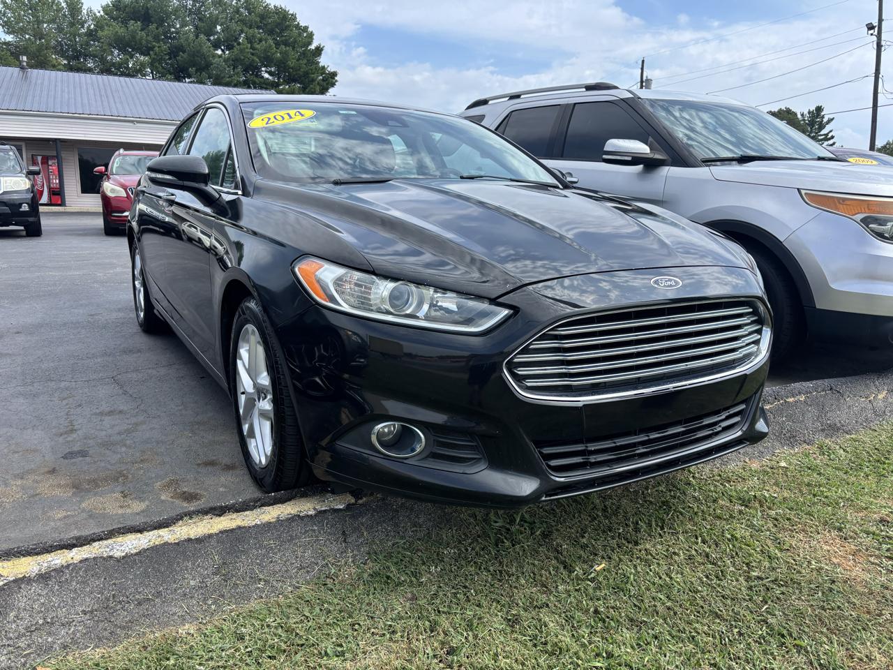 Ford Fusion 4dr Sdn SE FWD 2014