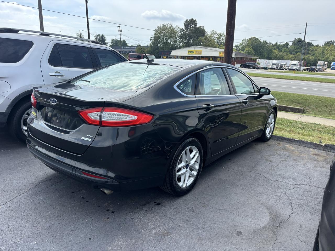 Ford Fusion 4dr Sdn SE FWD 2014