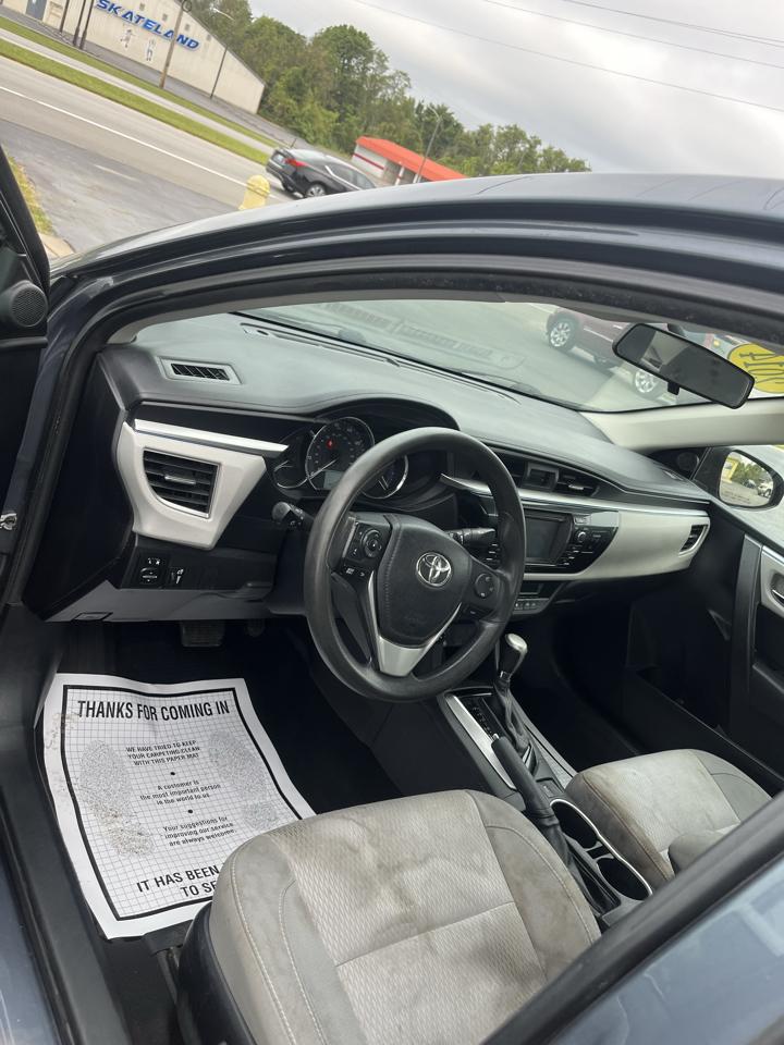 Toyota Corolla 4dr Sdn Man L (Natl) 2014