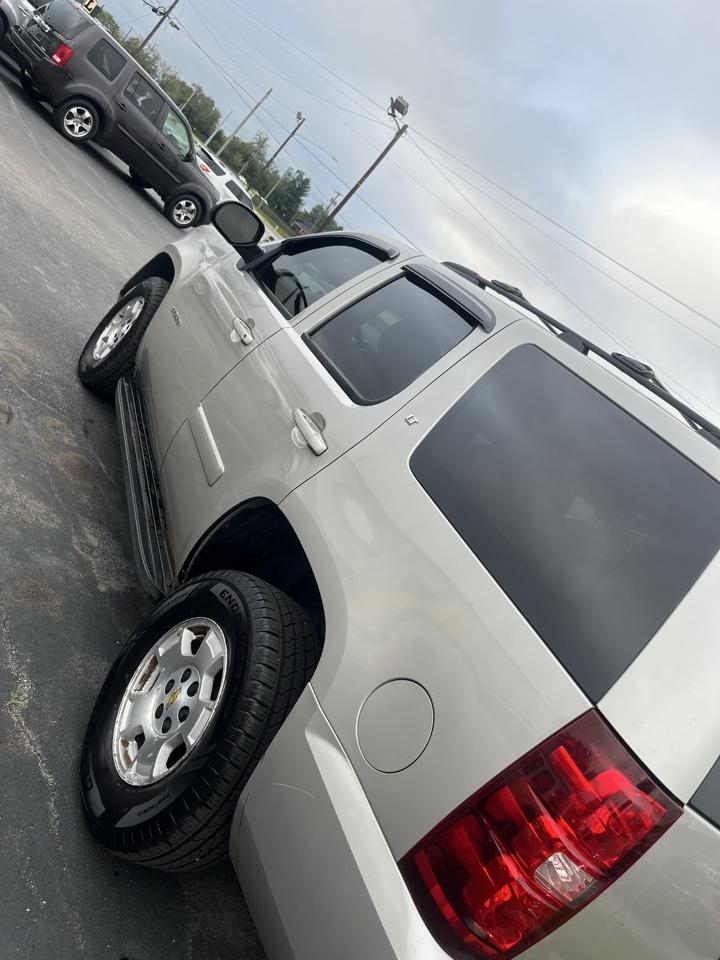 Chevrolet Tahoe 4WD 4dr 1500 LT w/3LT 2008