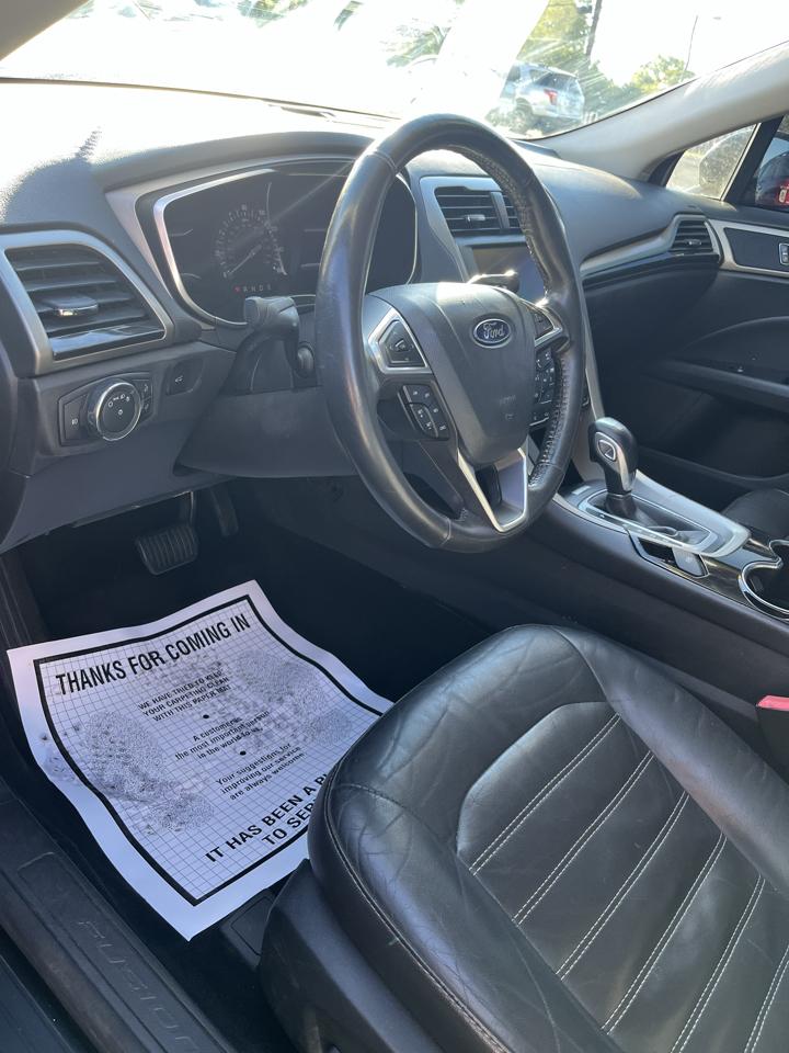 Ford Fusion 4dr Sdn SE FWD 2014