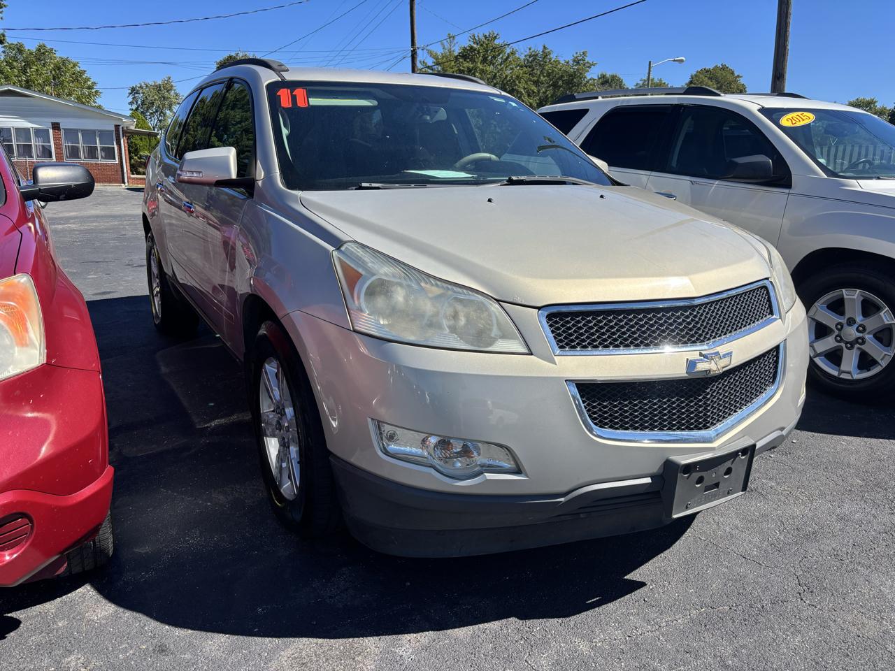 Chevrolet Traverse AWD 4dr LT w/1LT 2011