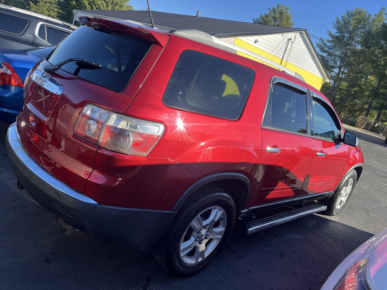 GMC Acadia FWD 4dr SLE 2012