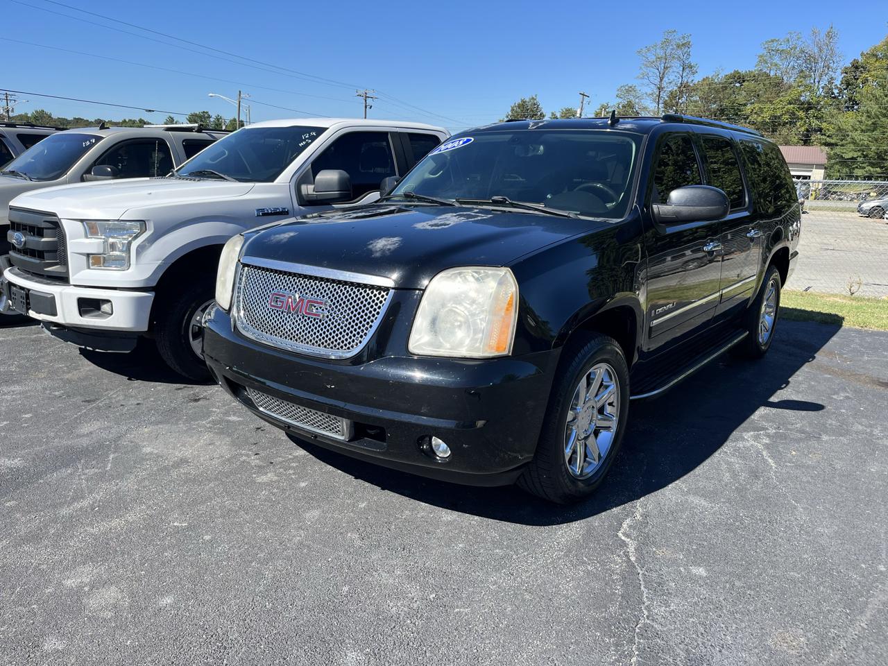GMC Yukon XL 4WD 4dr 1500 SLE w/3SB 2008