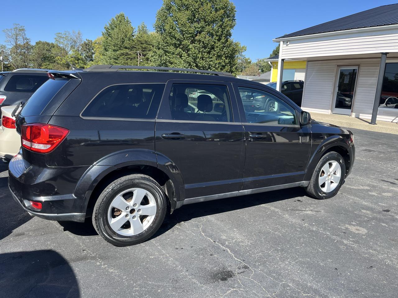 Dodge Journey FWD 4dr SXT 2012