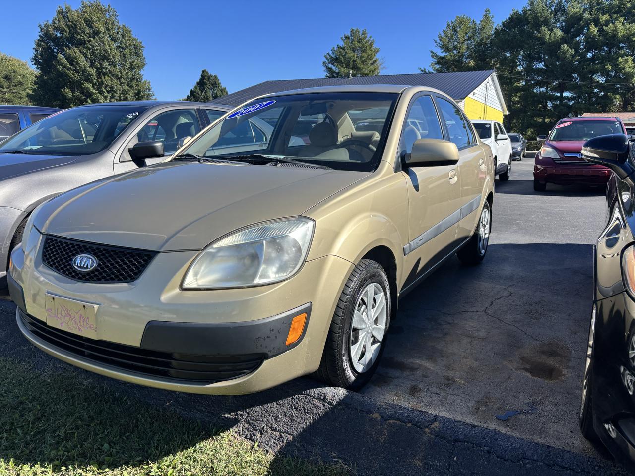 Kia Rio 4dr Sdn Auto LX 2007