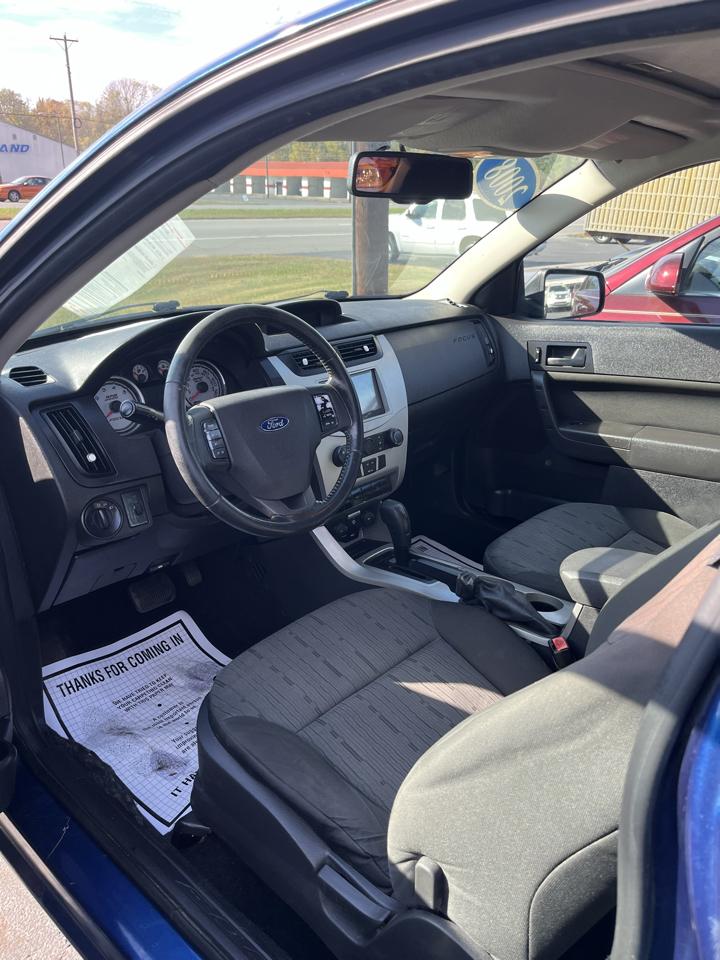 Ford Focus 2dr Cpe SE 2008