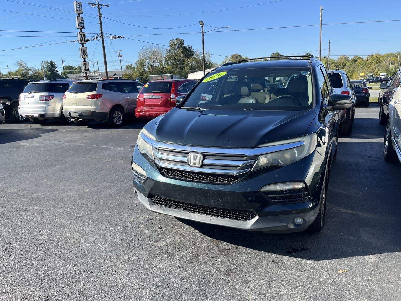 Honda Pilot 2WD 4dr EX-L w/Honda Sensing 2016