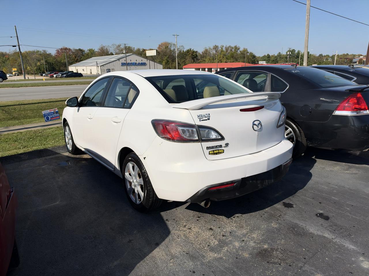 Mazda MAZDA3 4dr Sdn Auto i Touring 2010