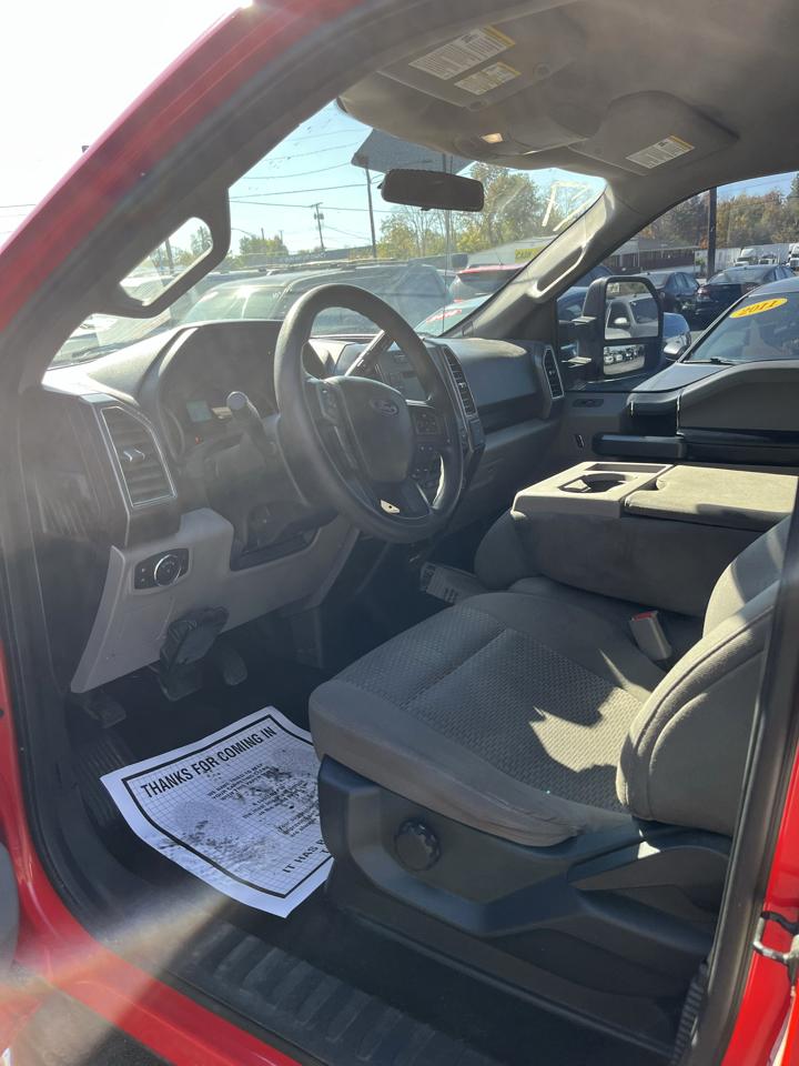 Ford F-150 XL 2WD SuperCrew 5.5' Box 2017