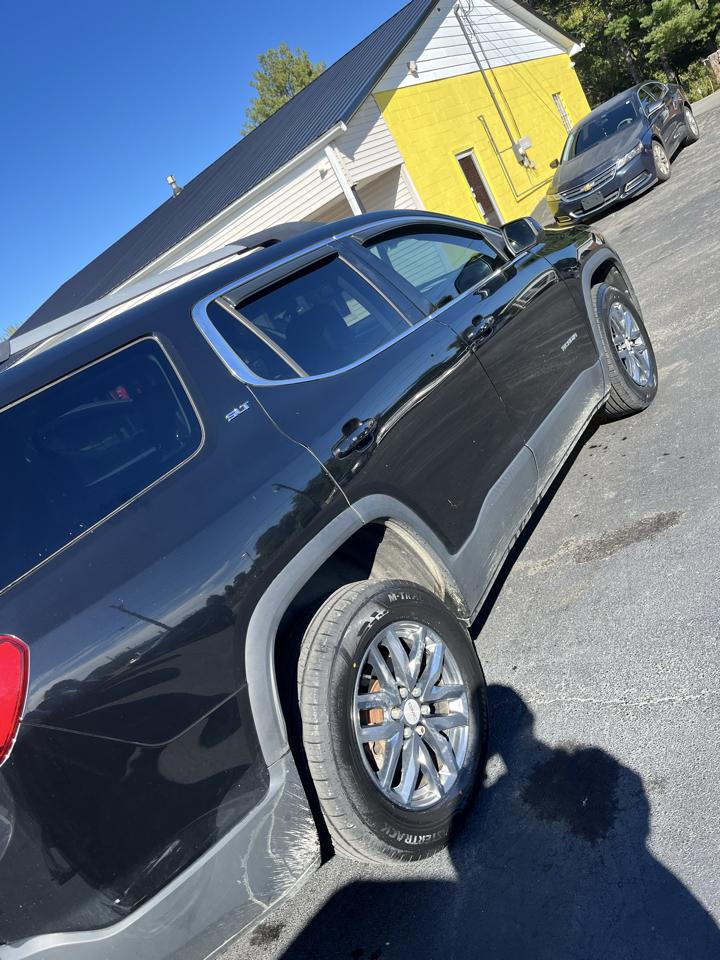 GMC Acadia FWD 4dr SLT w/SLT-1 2018