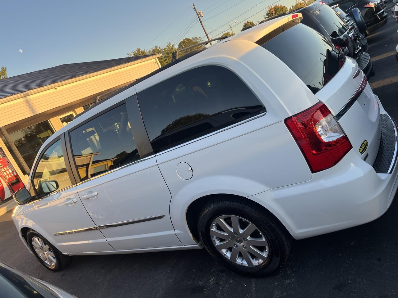 Chrysler Town & Country 4dr Wgn Touring 2015