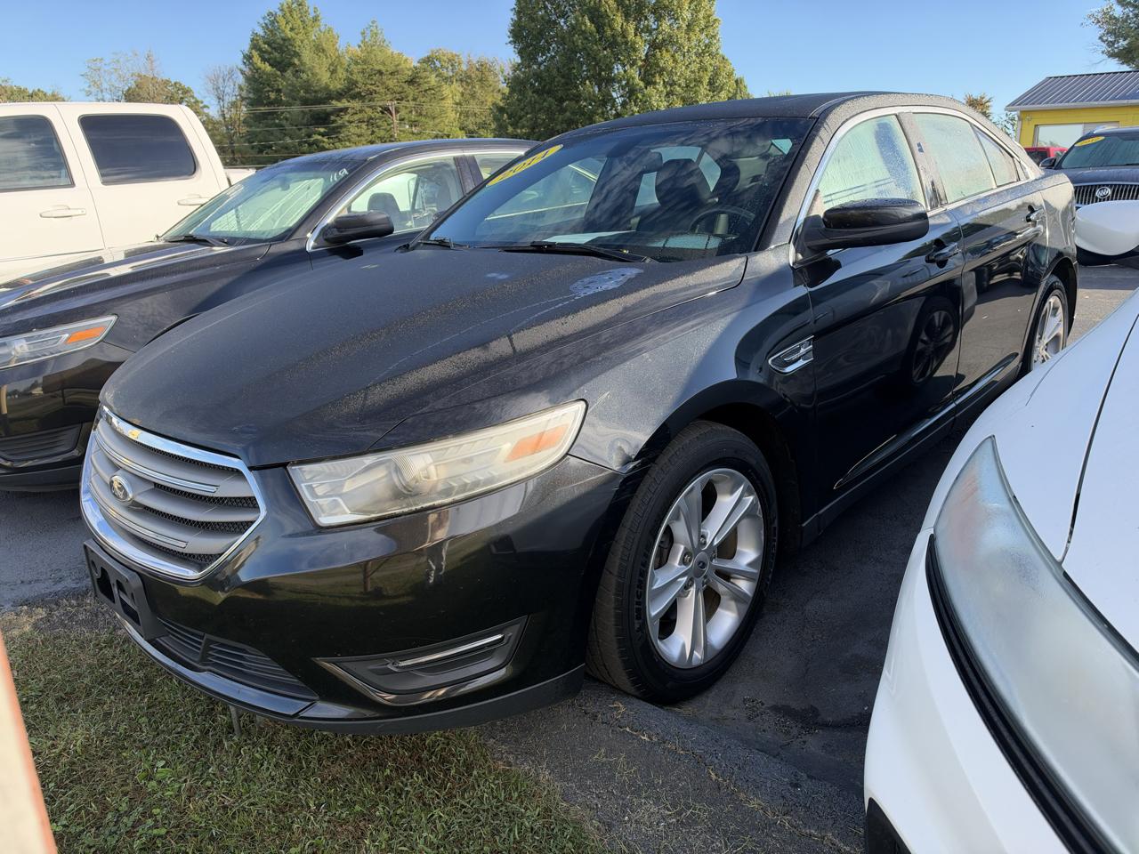 Ford Taurus 4dr Sdn SEL FWD 2014