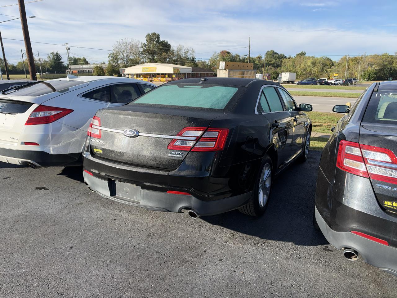 Ford Taurus 4dr Sdn SEL FWD 2014