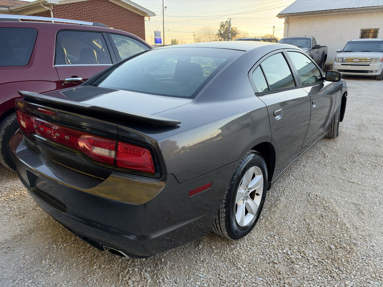 Dodge Charger 4dr Sdn SE RWD 2014