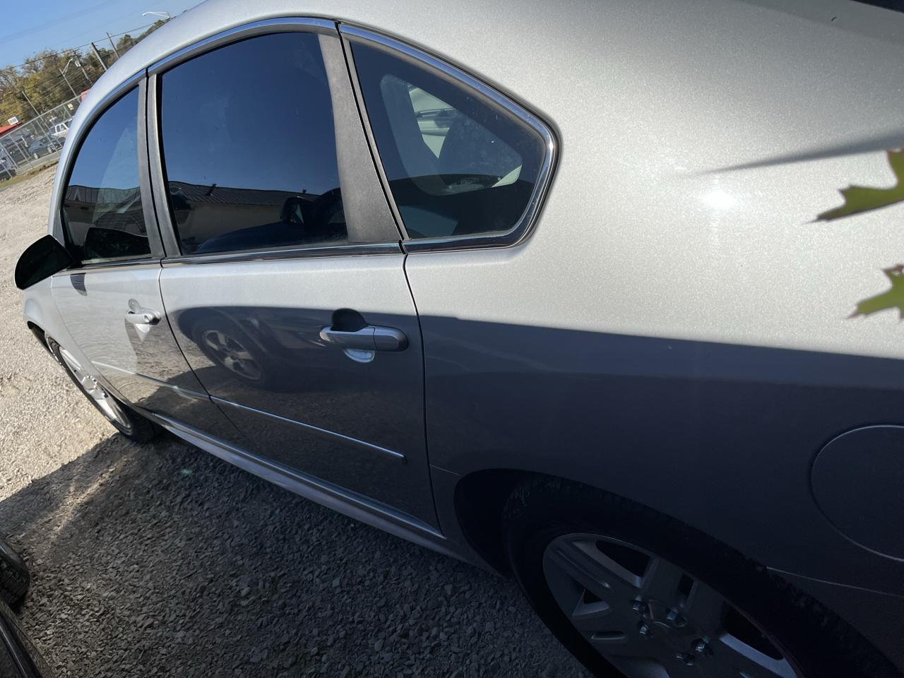 Chevrolet Impala 4dr Sdn LT Retail 2011