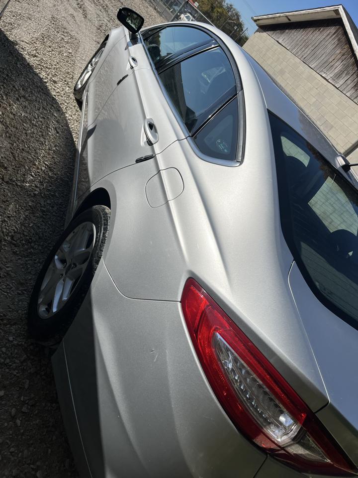 Ford Fusion 4dr Sdn SE FWD 2014