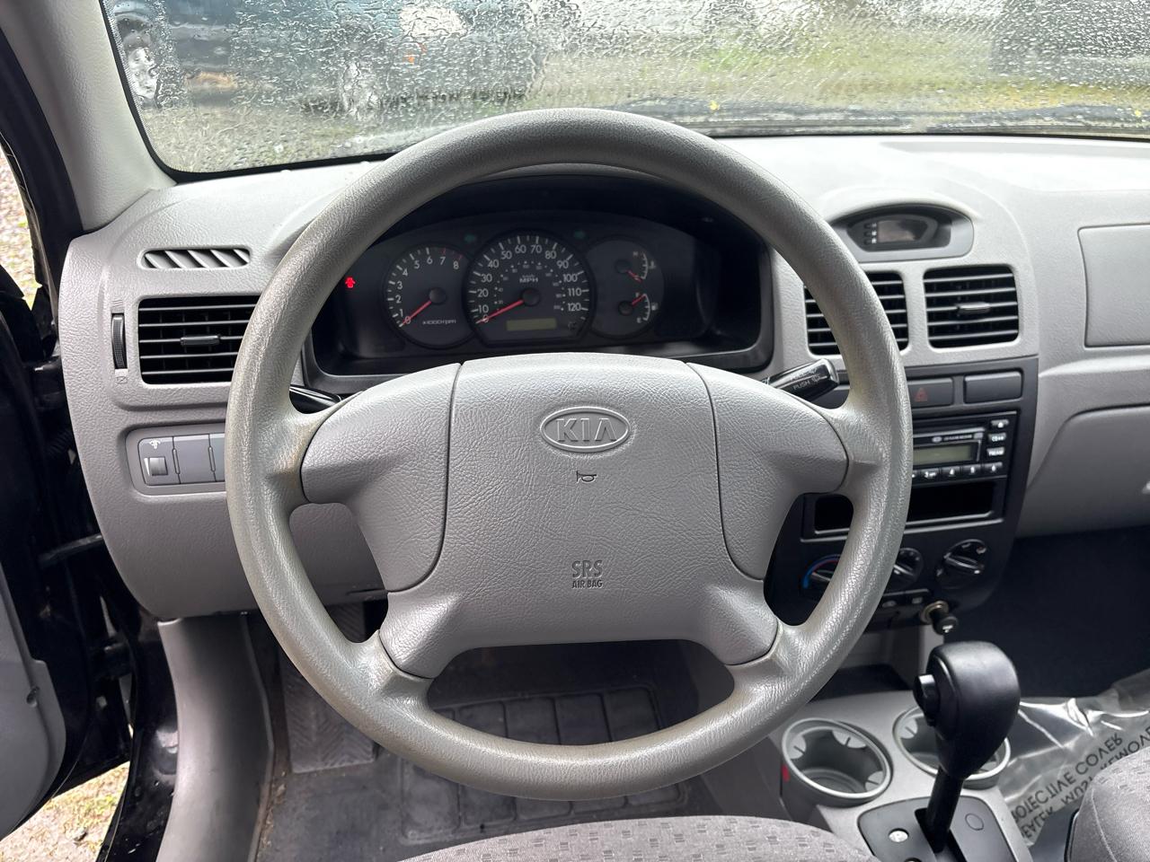 Kia Rio Sedan 2003