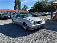 2002 Mercedes-Benz E-Class 