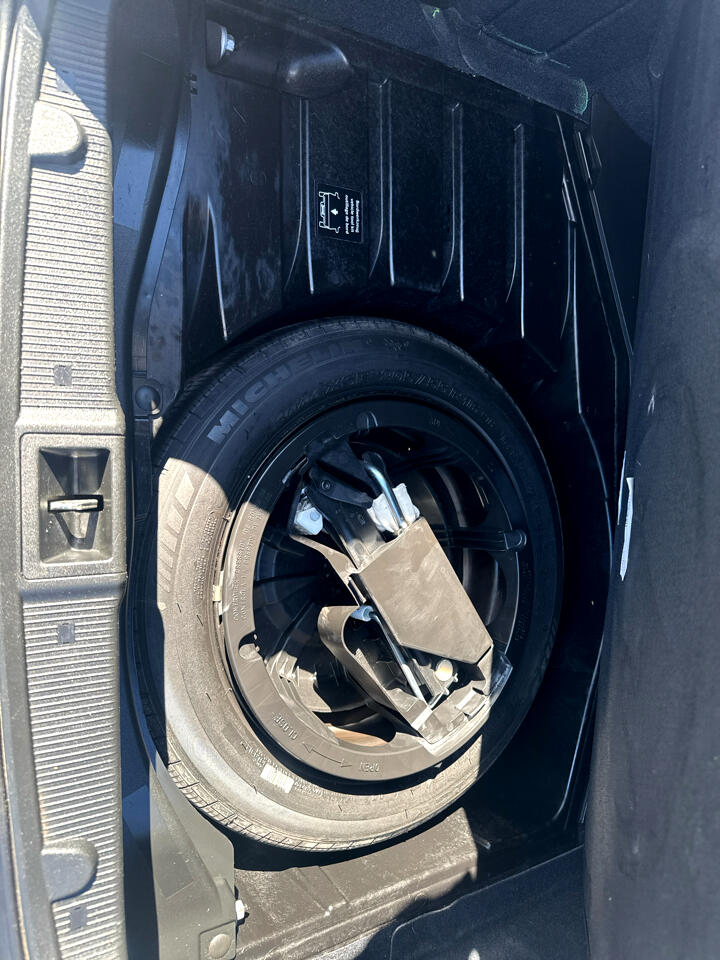 Mercedes-Benz C-Class C240 Sedan 2003 Mercedes-Benz C-Class C240 Sedan 2003