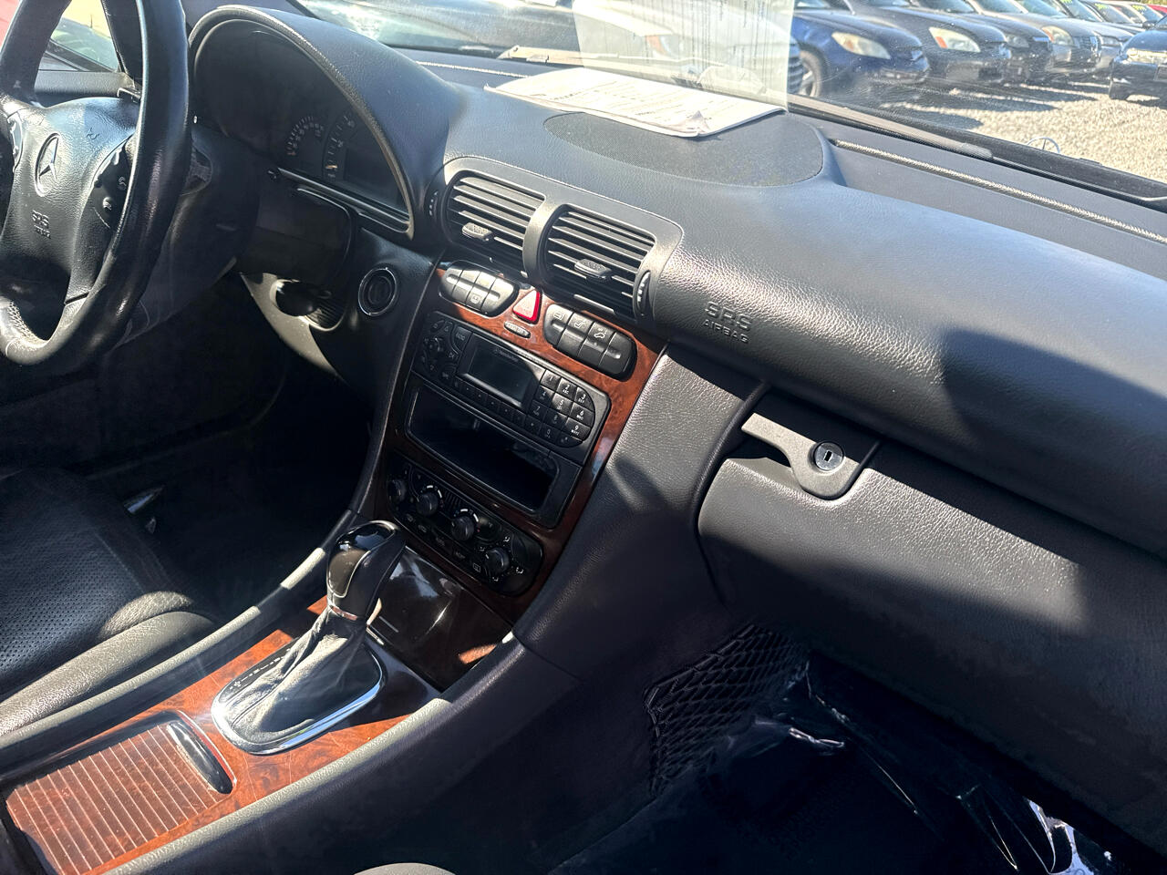 Mercedes-Benz C-Class C240 Sedan 2003 Mercedes-Benz C-Class C240 Sedan 2003