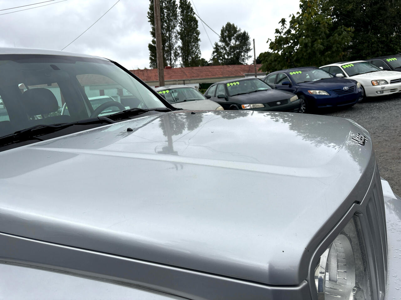 Jeep Liberty Sport 2WD 2012 Jeep Liberty Sport 2WD 2012