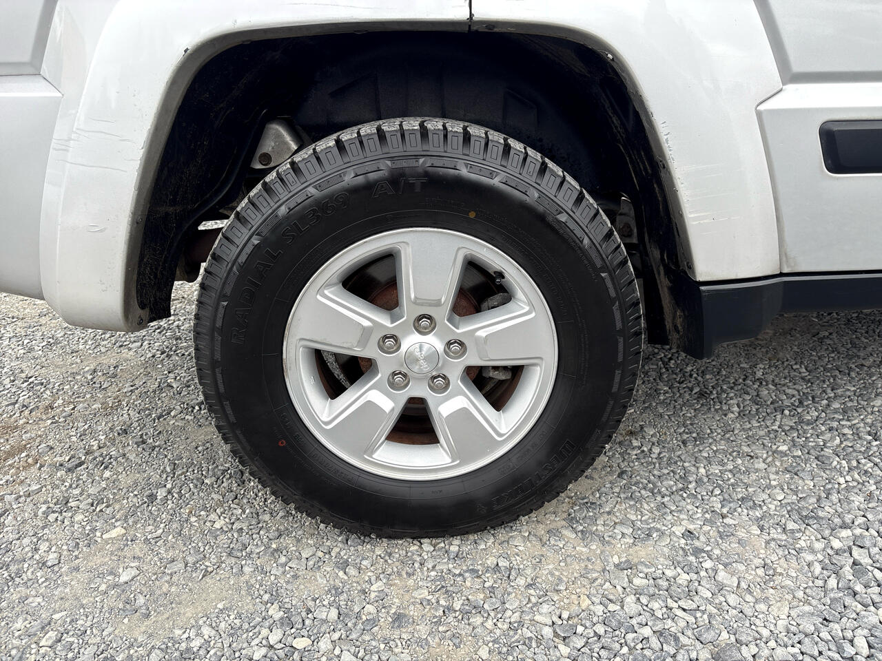 Jeep Liberty Sport 2WD 2012 Jeep Liberty Sport 2WD 2012