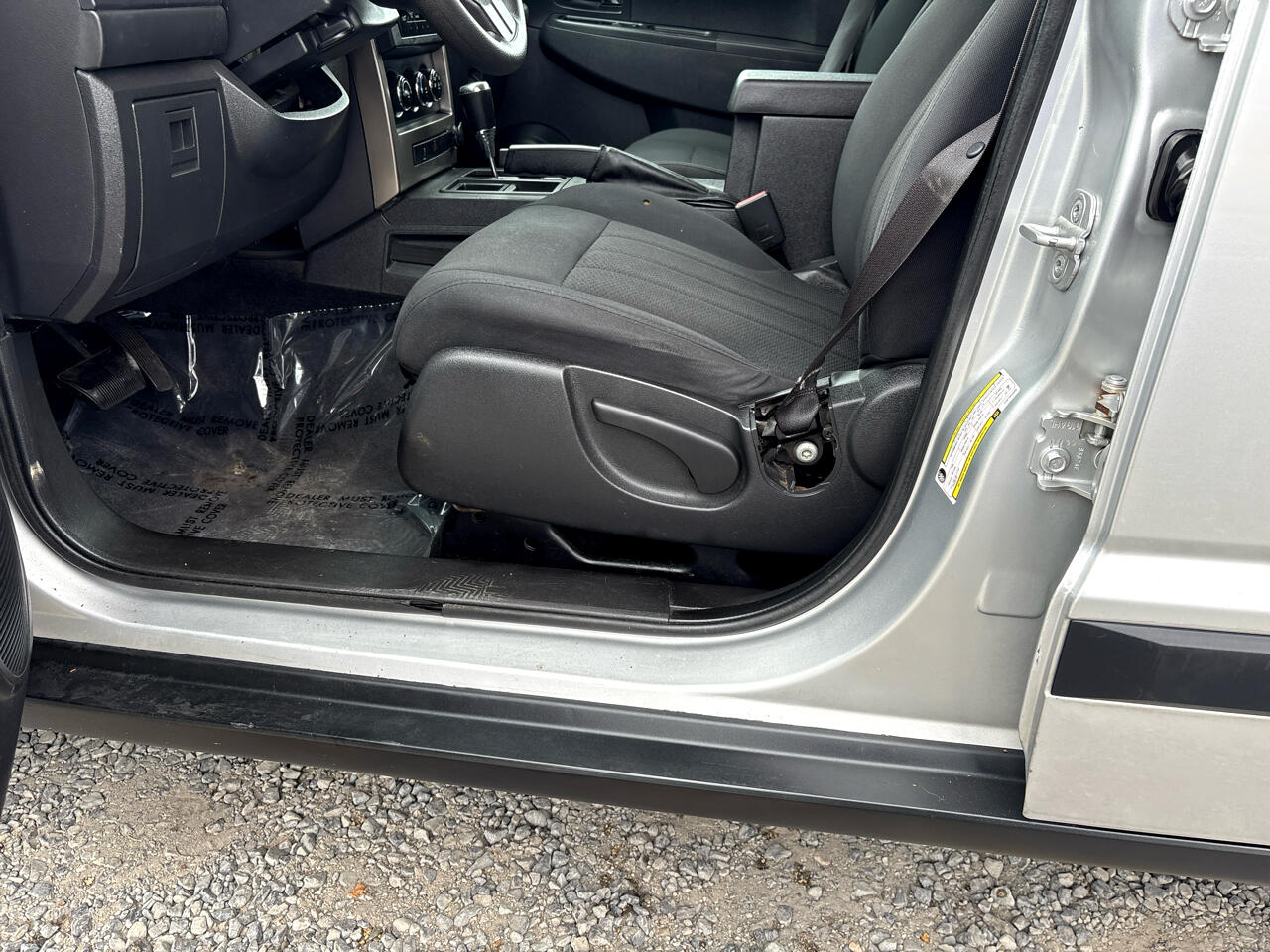 Jeep Liberty Sport 2WD 2012 Jeep Liberty Sport 2WD 2012