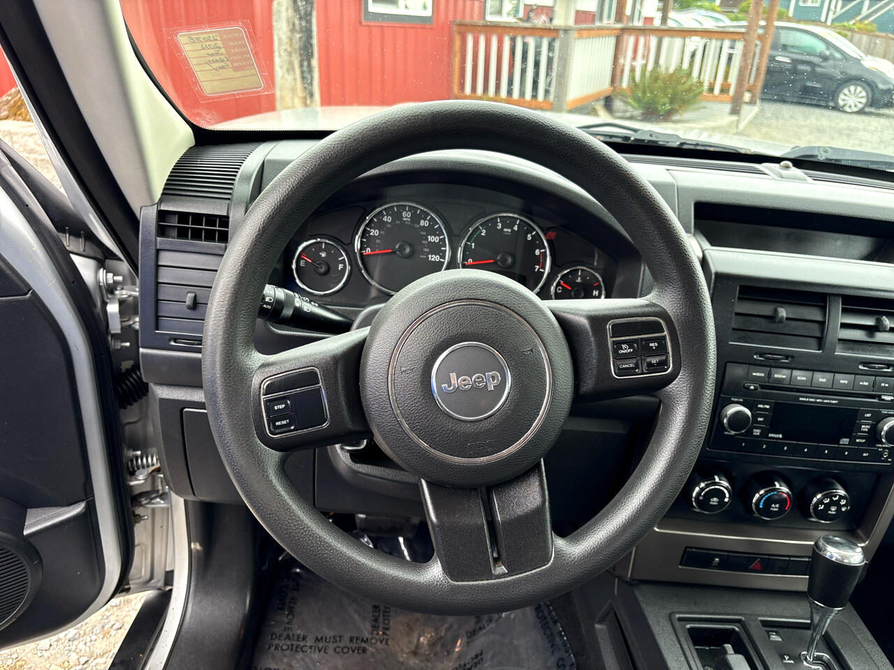 Jeep Liberty Sport 2WD 2012 Jeep Liberty Sport 2WD 2012