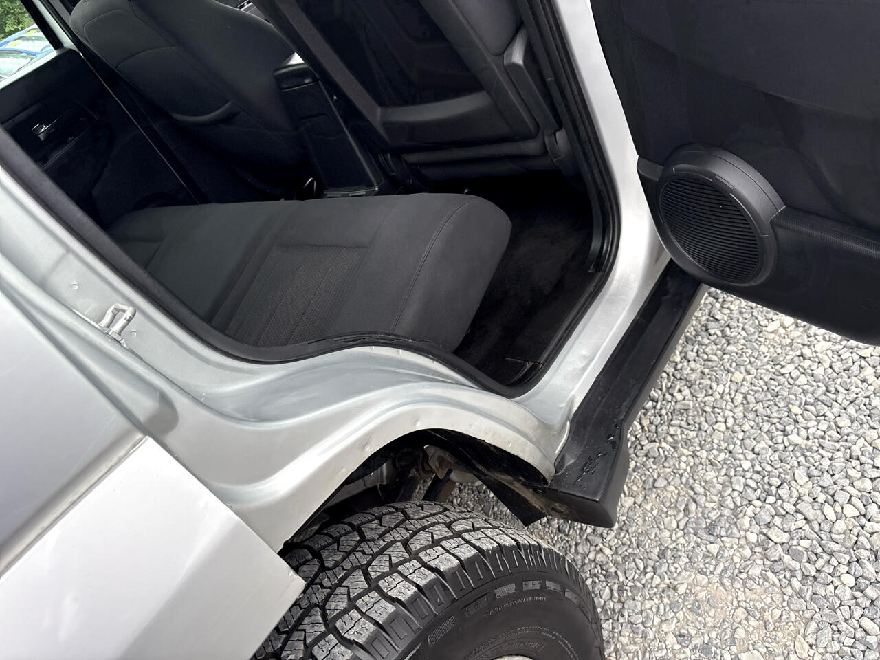 Jeep Liberty Sport 2WD 2012 Jeep Liberty Sport 2WD 2012