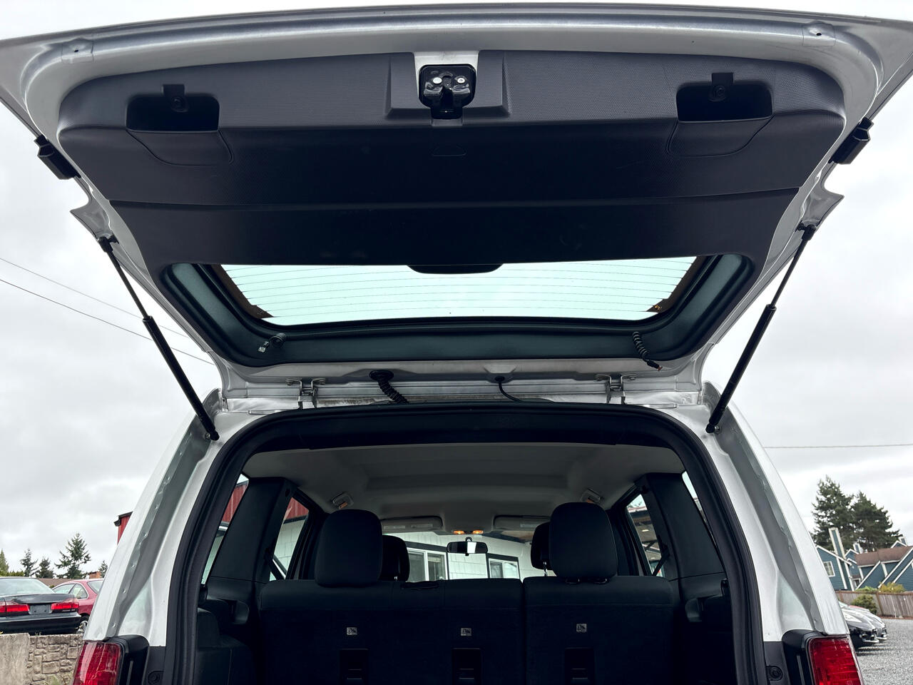 Jeep Liberty Sport 2WD 2012 Jeep Liberty Sport 2WD 2012