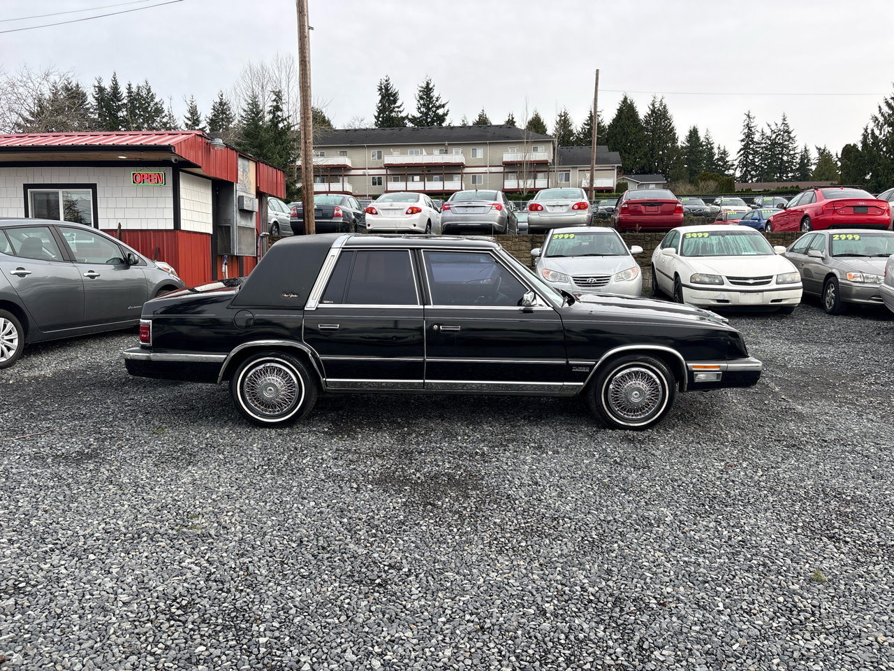Chrysler New Yorker Base 1987