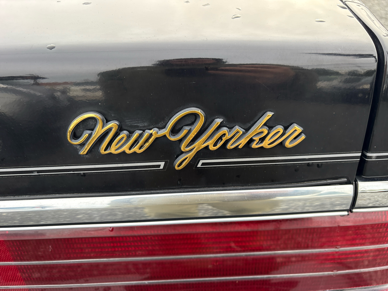 Chrysler New Yorker Base 1987