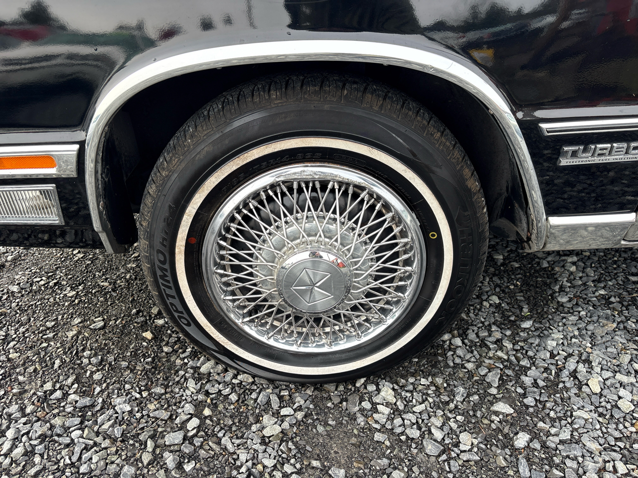 Chrysler New Yorker Base 1987