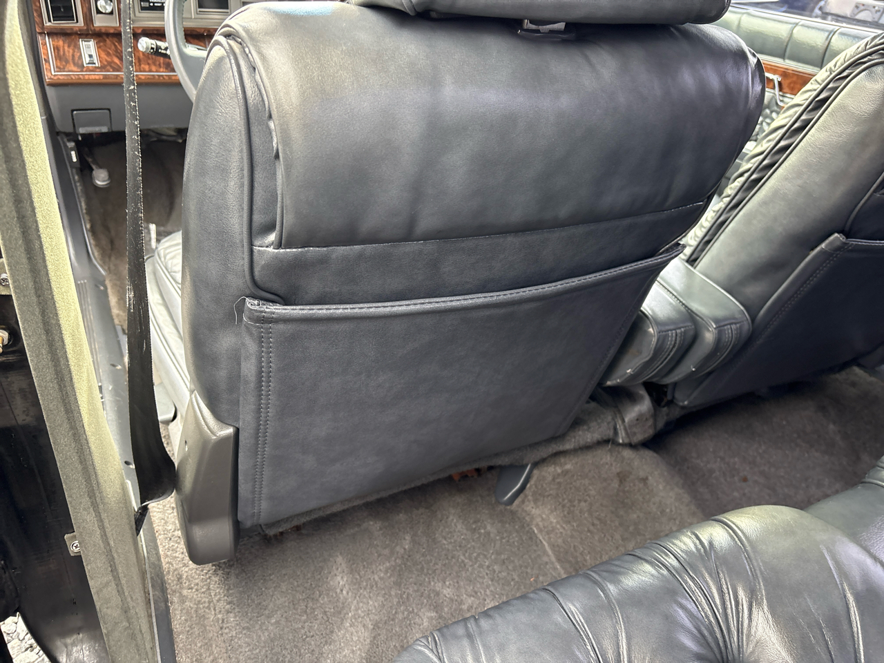 Chrysler New Yorker Base 1987