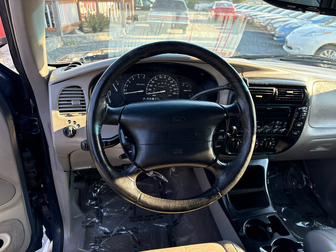 Ford Explorer XLT AWD 2000 Ford Explorer XLT AWD 2000