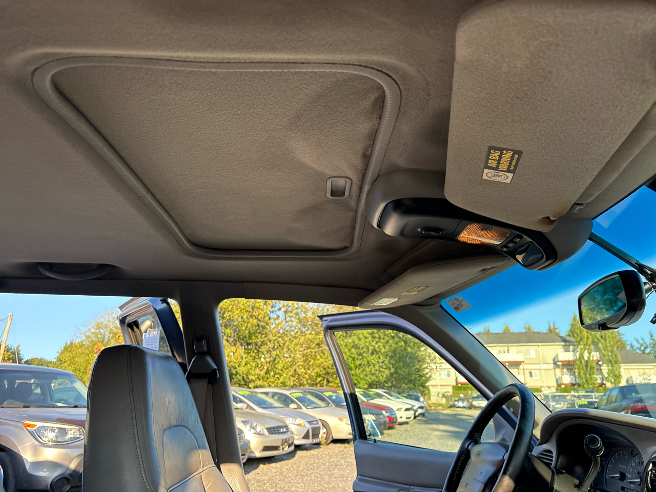 Ford Explorer XLT AWD 2000 Ford Explorer XLT AWD 2000