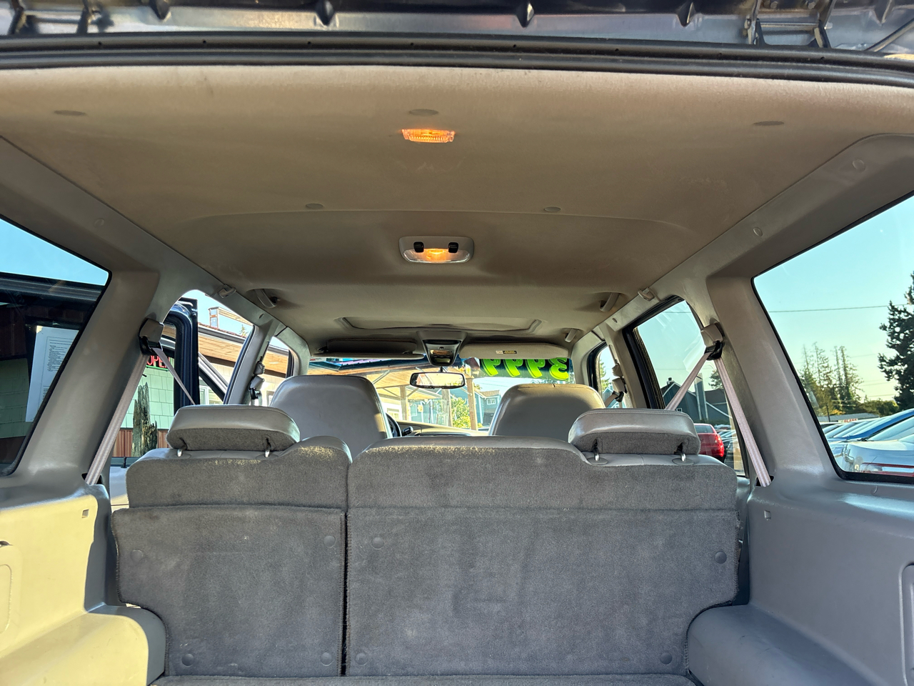 Ford Explorer XLT AWD 2000 Ford Explorer XLT AWD 2000