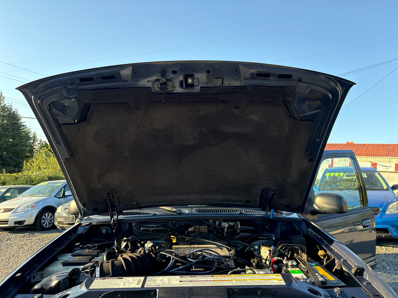 Ford Explorer XLT AWD 2000 Ford Explorer XLT AWD 2000