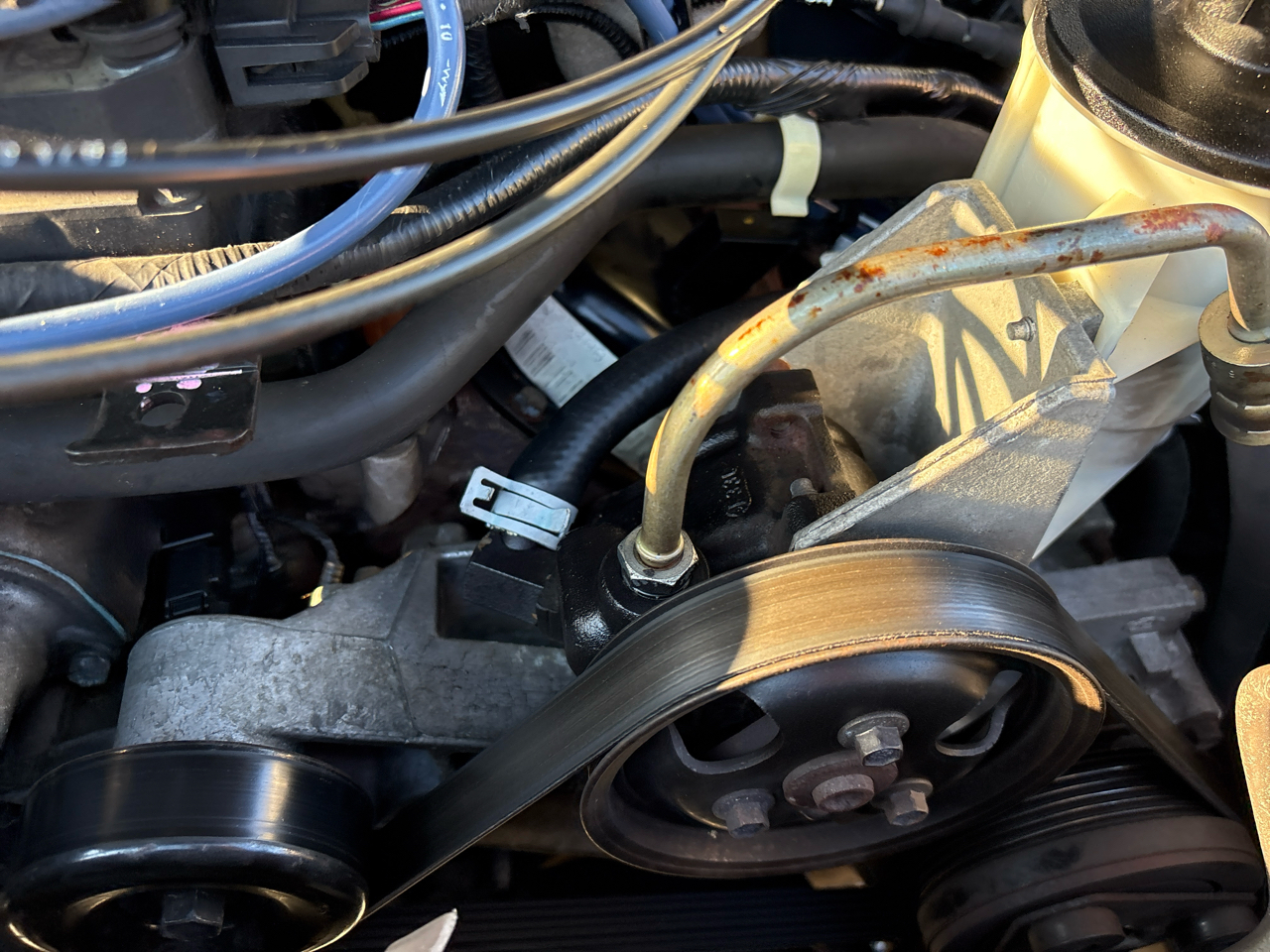 Ford Explorer XLT AWD 2000 Ford Explorer XLT AWD 2000