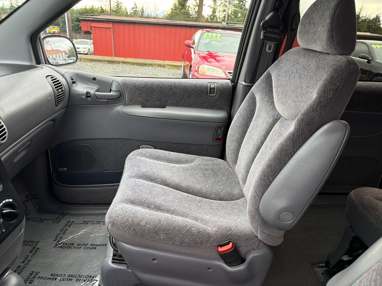 Dodge Caravan LE 1998