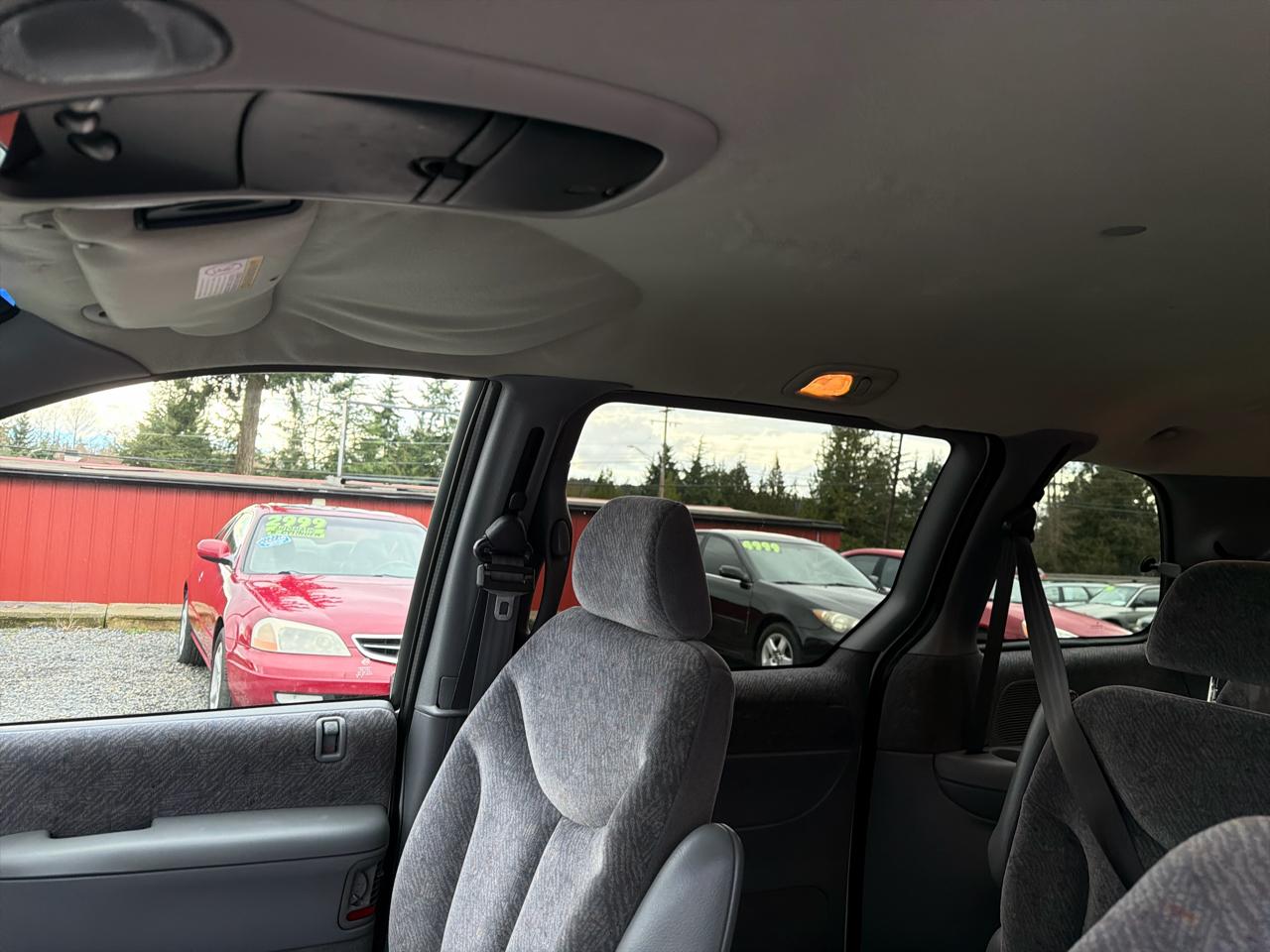 Dodge Caravan LE 1998