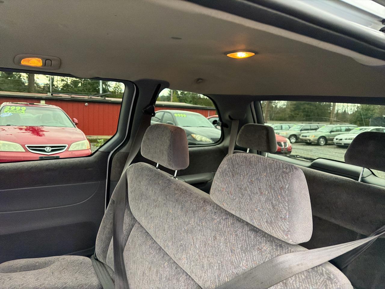 Dodge Caravan LE 1998