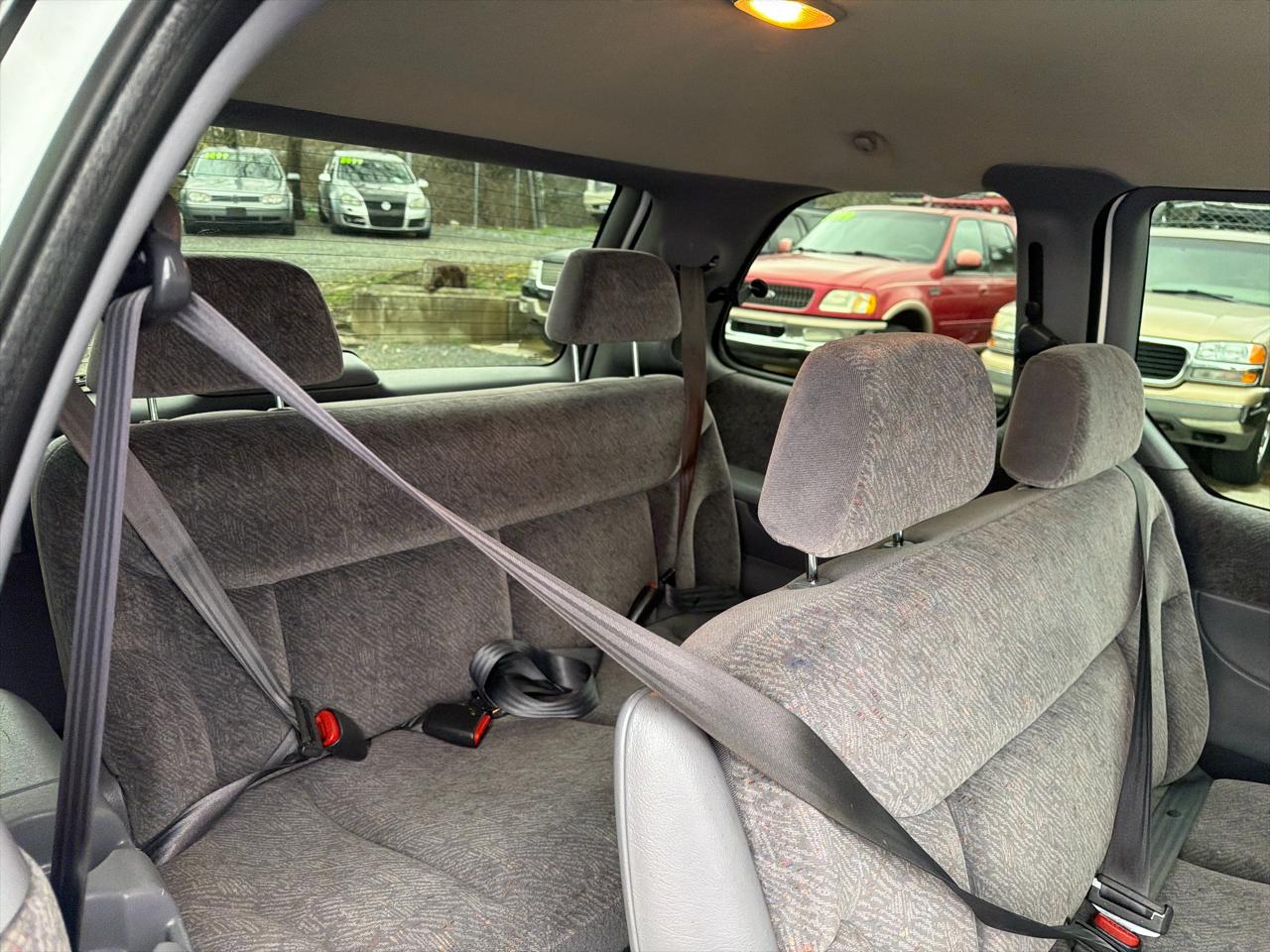 Dodge Caravan LE 1998